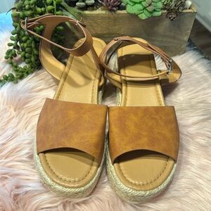 Women’s Sandals